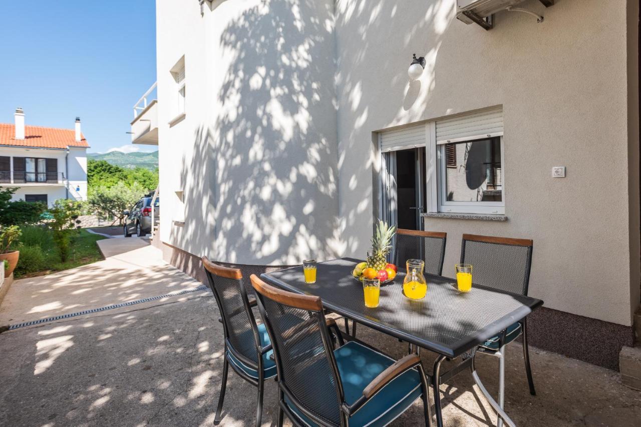 Apartments Omorfia Kraljevica Exterior photo